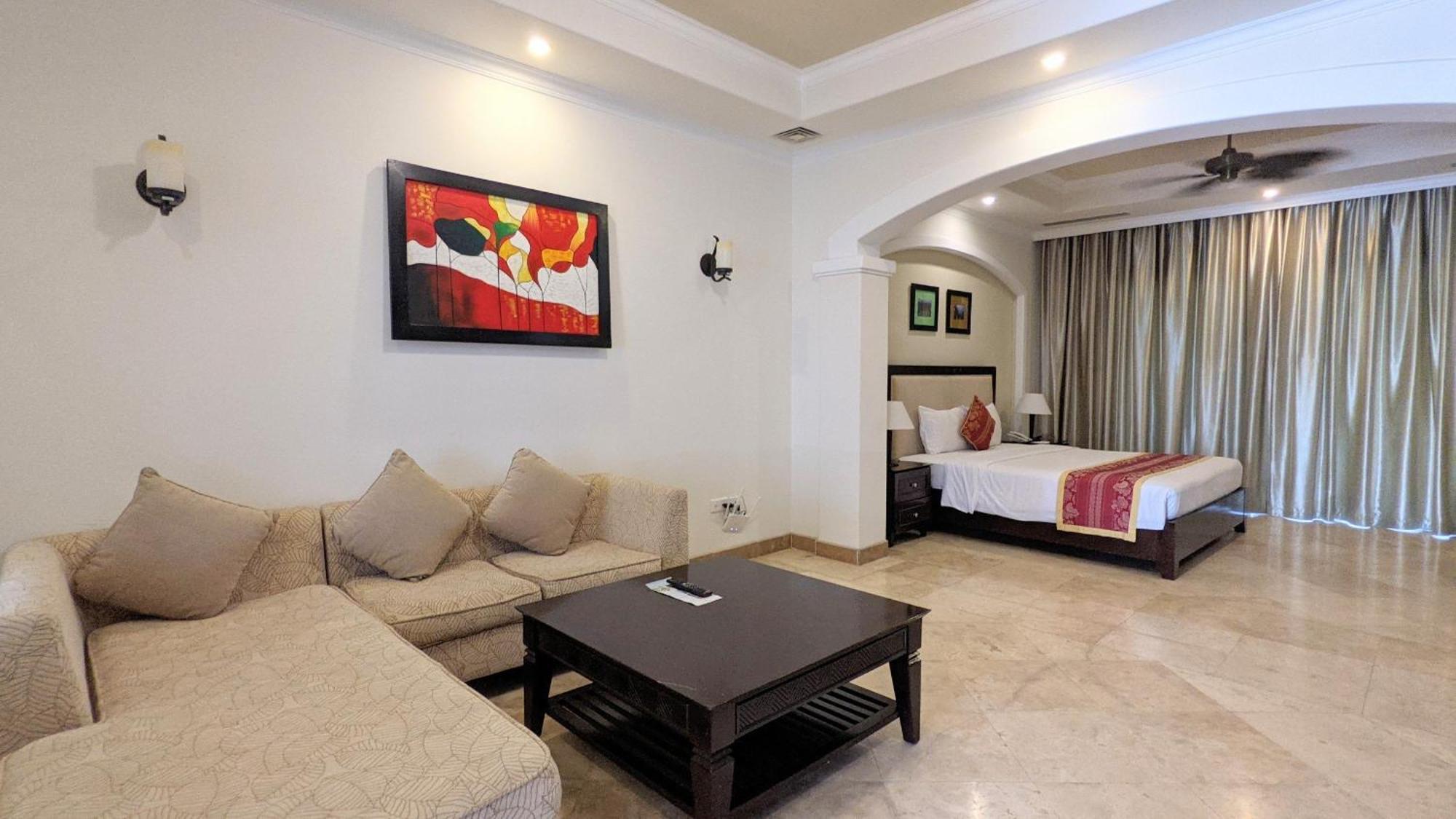 Olalani & Condotel Khu nghỉ mát 5*